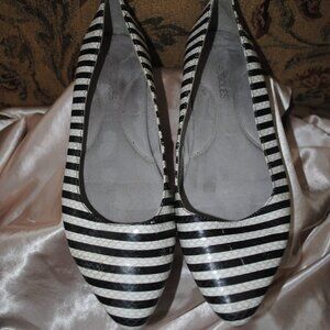 Flat Shoes